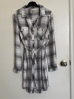 Bass Women's Black and White Plaid Shirt Dress, M🦋
